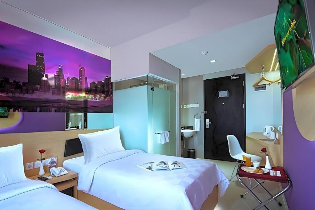 G Suites Hotel By Amithya Surabaya Exterior photo